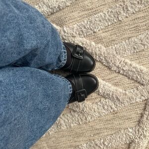 AEROSOLES Black Wedge Loafers with Red Insole